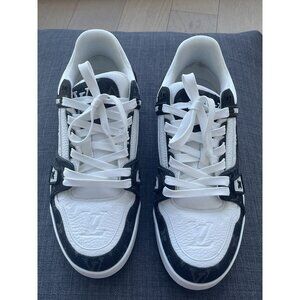 Louis Vuitton LV Trainer Sneakers White & Black Monogram Leather Mens Size 5